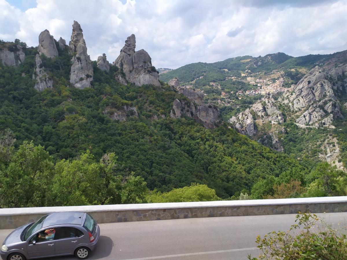 All Inbasilicata Bed & Breakfast Baragiano Zewnętrze zdjęcie